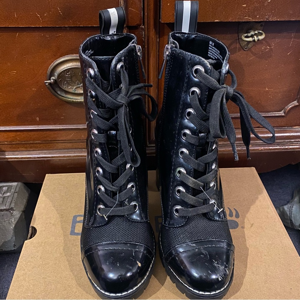 Chic Black Lace-Up Boots